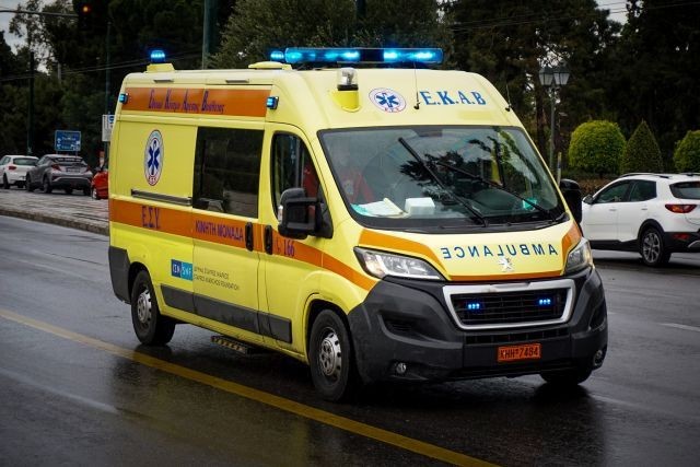 Τραγωδία: Νεκροί πατέρας και γιος σε τροχαίο