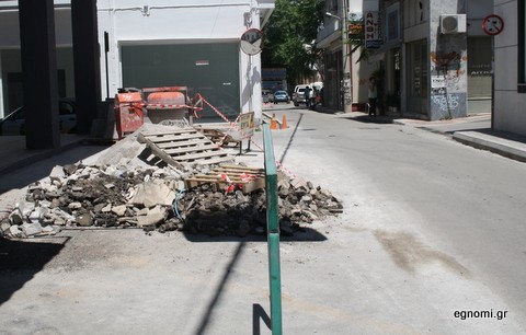 Με ρυθμό χελώνας οι εργασίες στη Νεοφύτου